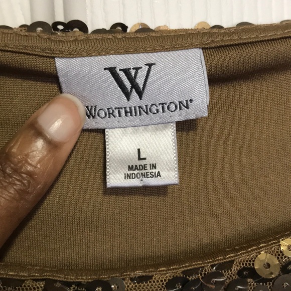 Sparkly sequenced gold top - Picture 2 of 3